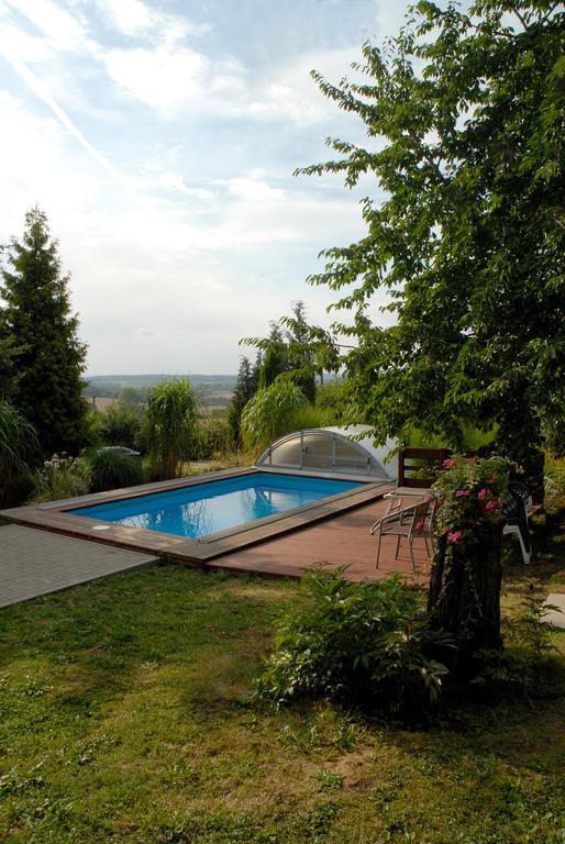 Ubytovani Vila Sobotka Exterior photo